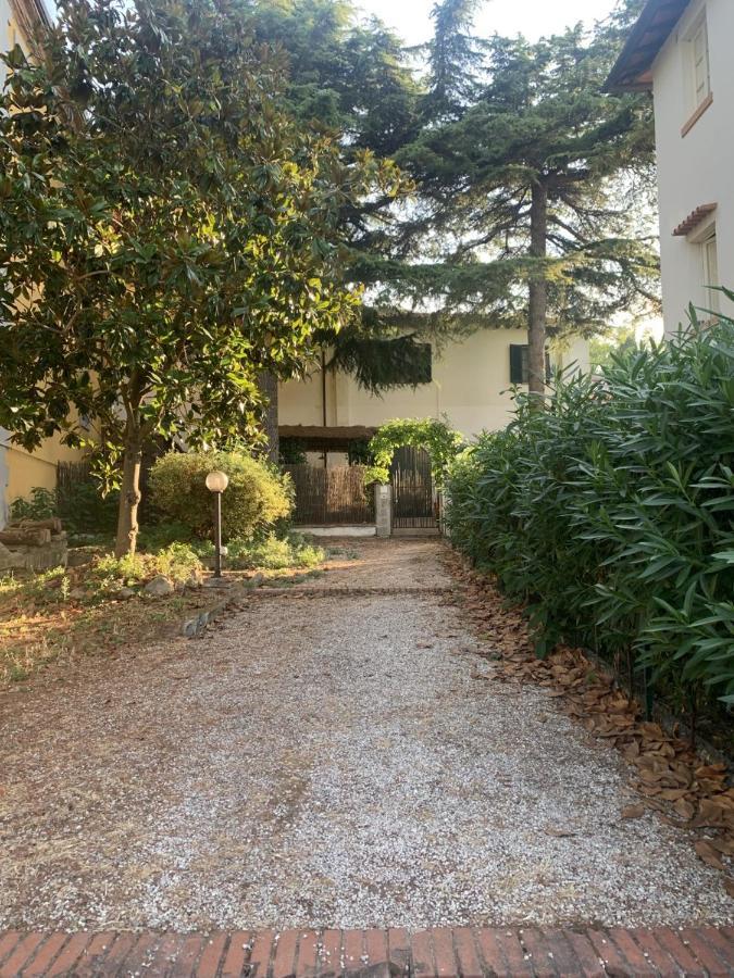 La Lanterna Appartement Collesalvetti Buitenkant foto