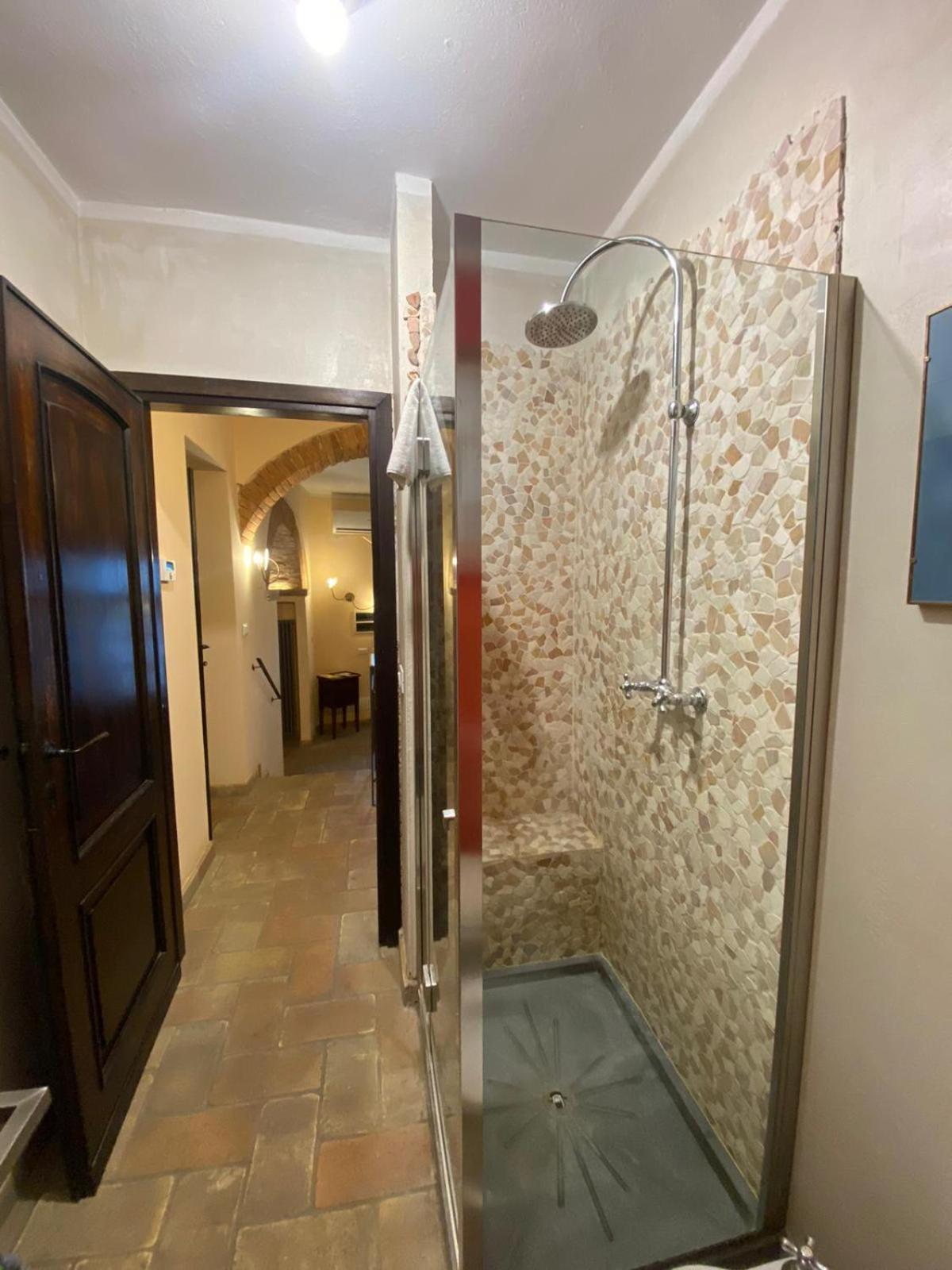 La Lanterna Appartement Collesalvetti Buitenkant foto