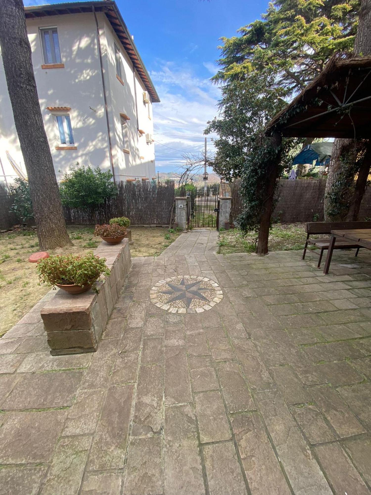 La Lanterna Appartement Collesalvetti Buitenkant foto